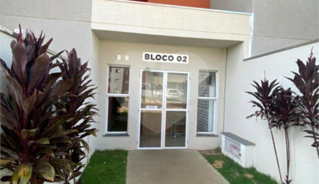 Apartamento à venda com 2 quartos em Residencial Parati, São Carlos, SP