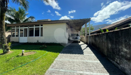 Casa à venda com 2 quartos, sendo 1 suíte, em Morada da Praia, Bertioga, SP