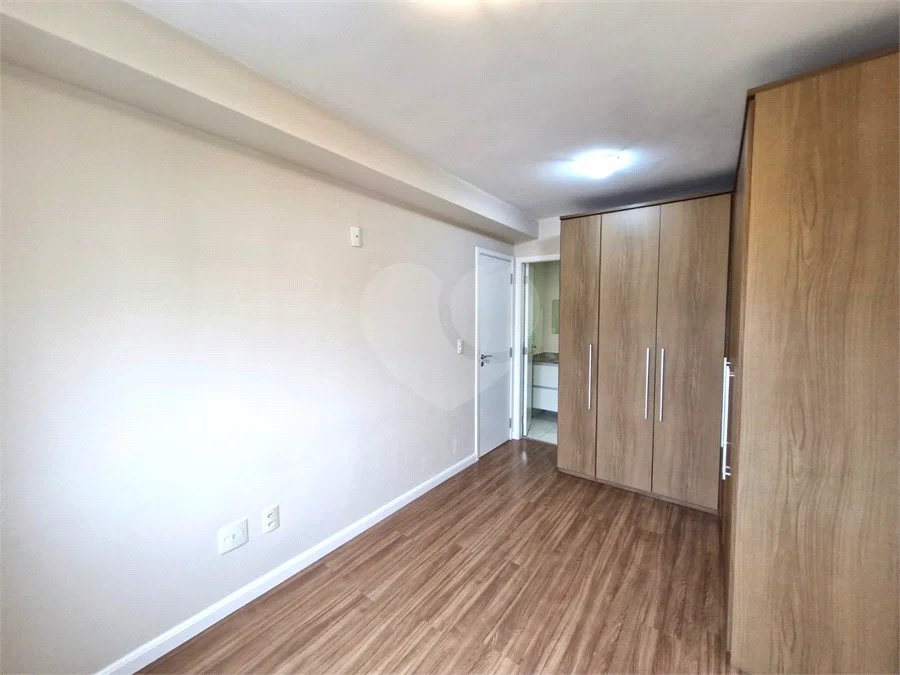 Apartamento a venda com 2 quartos no Jardim Marajoara