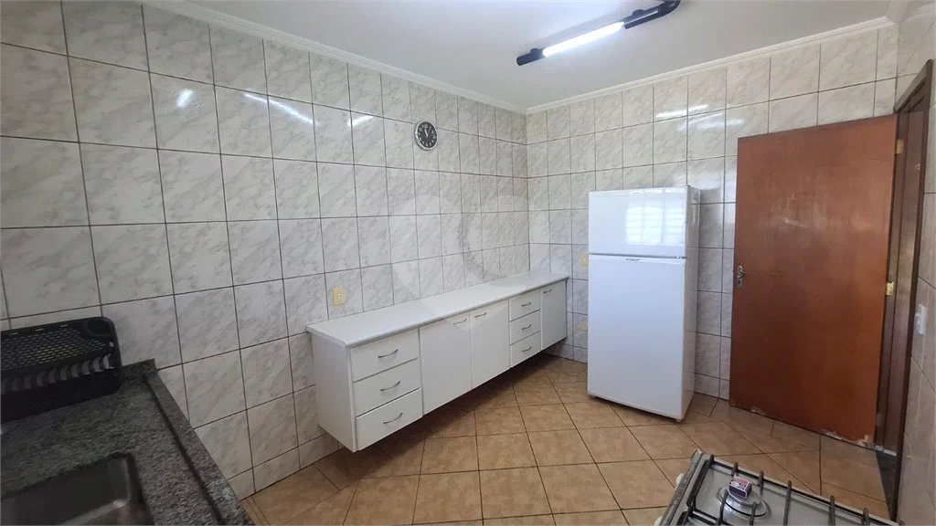Chácara à venda – Excelente oportunidade dentro da cidade para investir ou para morar!