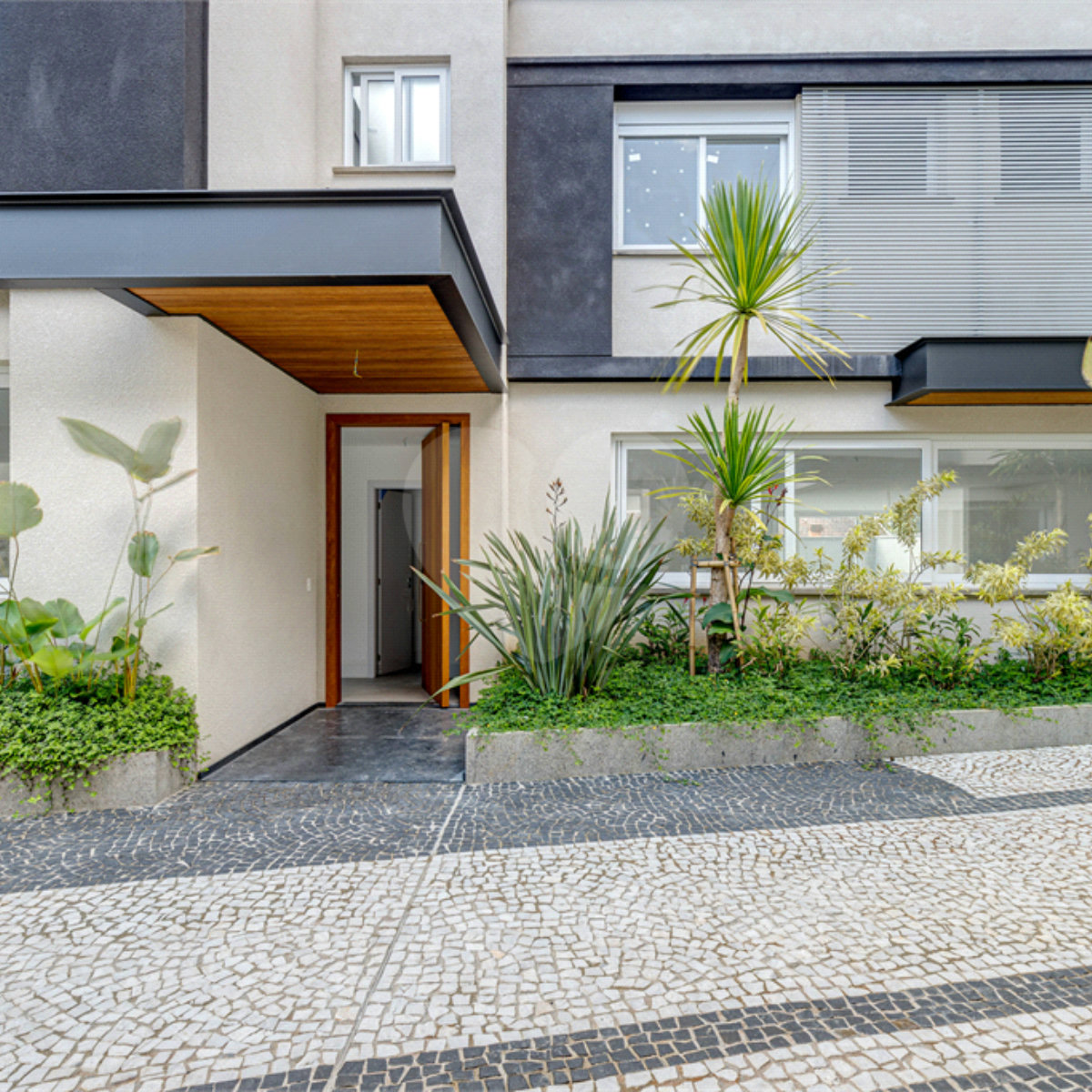 Casa à venda com 4 suítes no condomínio Vila Arese, São Paulo - SP