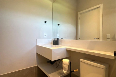 Belíssima Casa à venda com 453m², 4 suítes e 5 vagas de garagem em Atibaia!!!!
