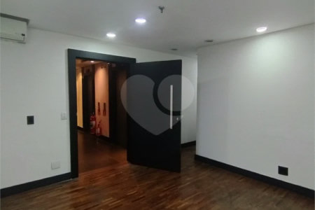 Sala comercial para locação no Jardim Paulista