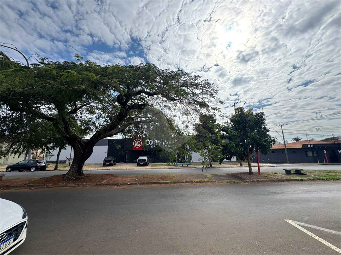 Terreno comercial de 2.100m2, no Bairro Vila Prado em São Carlos-SP