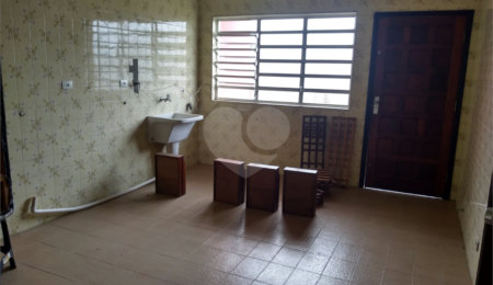 Casa à venda com 5 quartos, sendo 1 suíte, em Vila Fazzeoni, São Paulo, SP