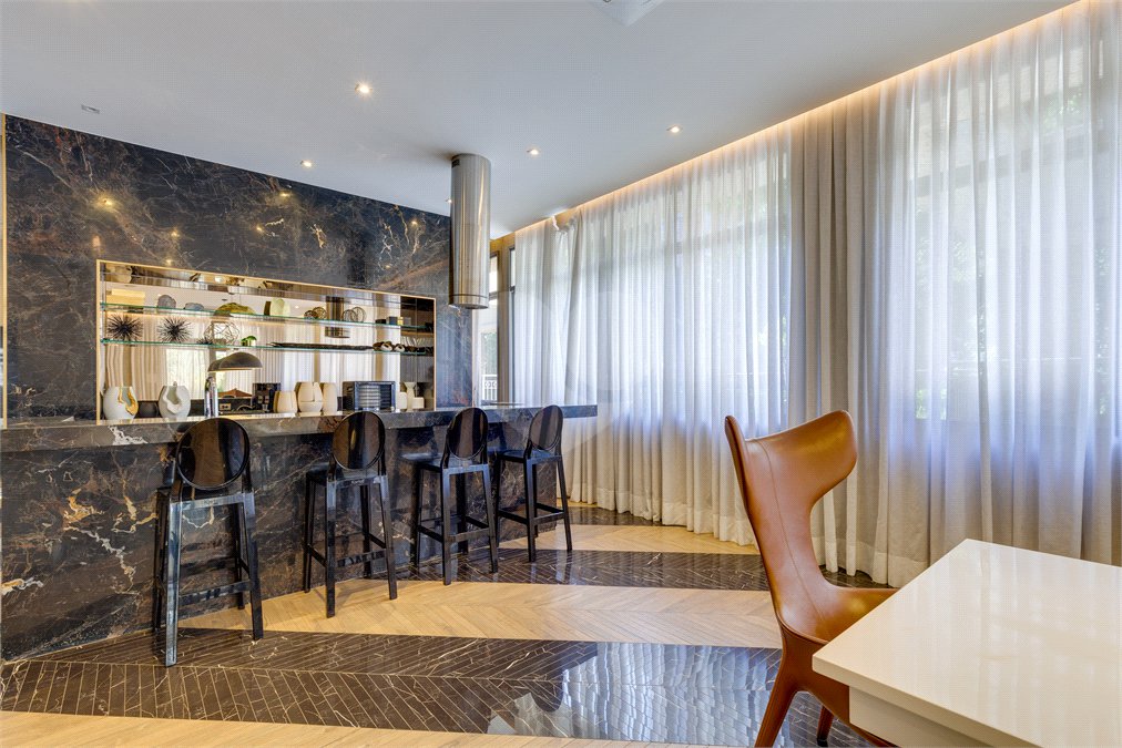 Apartamento para alugar com 3 suítes em Chácara Santo Antônio, São Paulo, SP