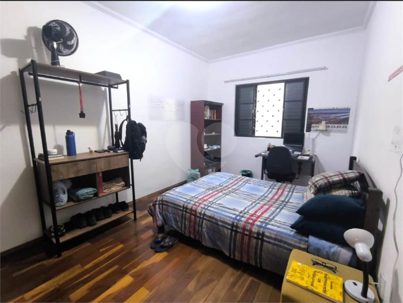 Apartamento à Venda no Edifício Esther Lins – Próximo à USP e UFSCar.