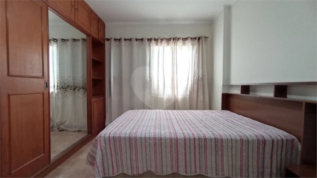 APARTAMENTO 2 QUARTOS (+1 REV.) MOBILIADO P/ALUGAR NO GUARUJÁ/PITANGUEIRAS 96m2 VISTA MAR