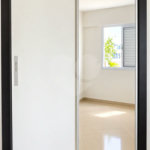 Apartamento de 130 m² no Jardim do Mar, com 3 suítes, 4 banheiros, varanda gourmet, 2 vagas e condomínio completo com piscina aquecida e lazer.