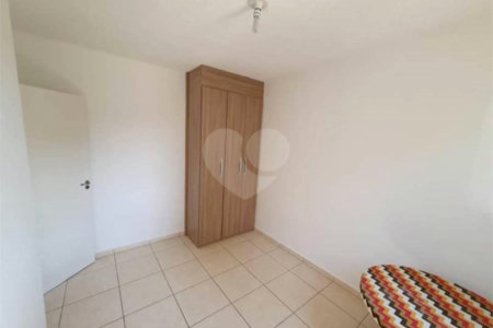 Apartamento no Edifício Parque Alamo em Araraquara/SP, com 2 dormitórios
