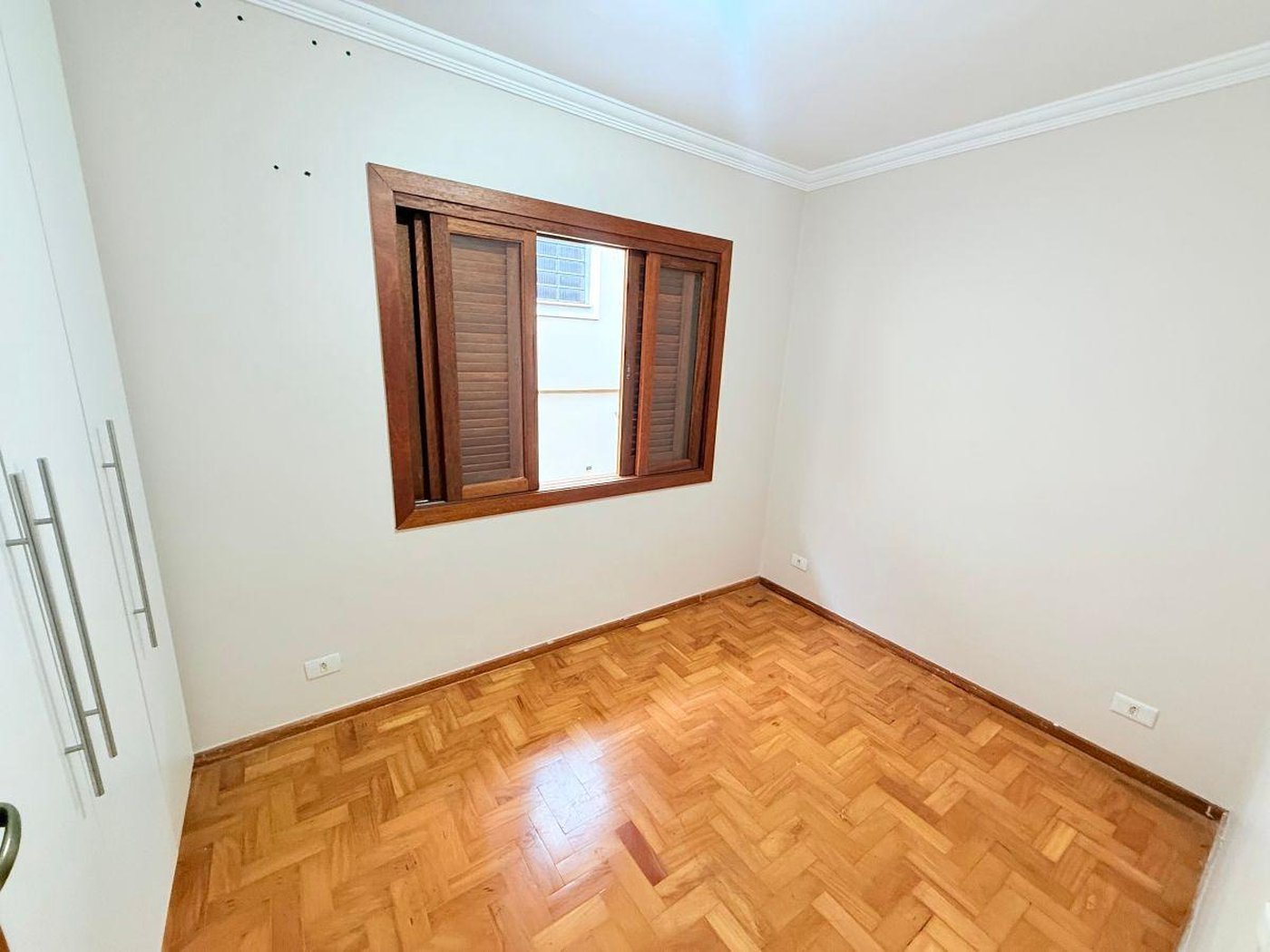 Casa à venda com 3 quartos, sendo 1 suíte,  em Jardim Olympia, São Paulo, SP