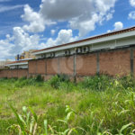 Terreno com 1.107,00 de área total.