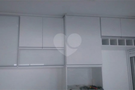 APARTAMENTO NO CONDOMINIO ÁRCÁDIA - 80 M / 2 DORMS COM 1 SUITE / 2 VAGAS