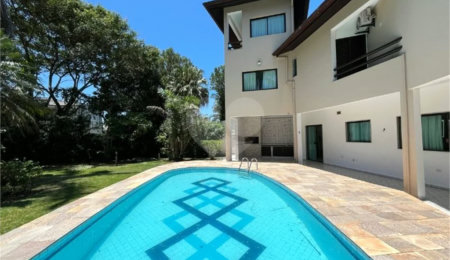 Casa à venda com 4 suítes em Costa do Sol, Bertioga, SP