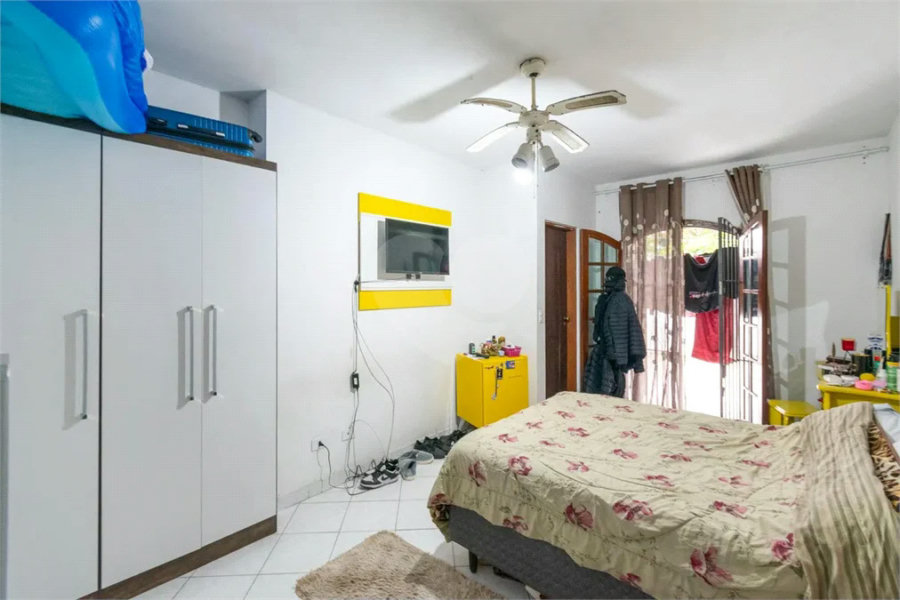 Casa à venda com 177m², 3 quartos e 2 vagas