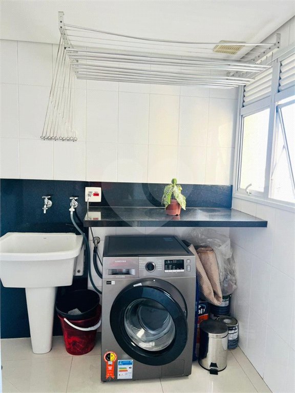 Apartamento á venda MOBILIADO com 128m², 3 suítes, 2 vagas, no centro de Santo André