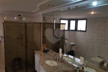 Apartamento 4 dormitórios na Saúde