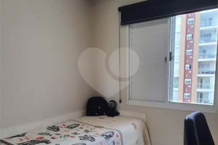 Apartamento reformado de 92 m² no Baeta Neves, com 2 dormitórios, 1 suíte, sala ampliada, área gourmet, 2 vagas, planejados e lazer completo.