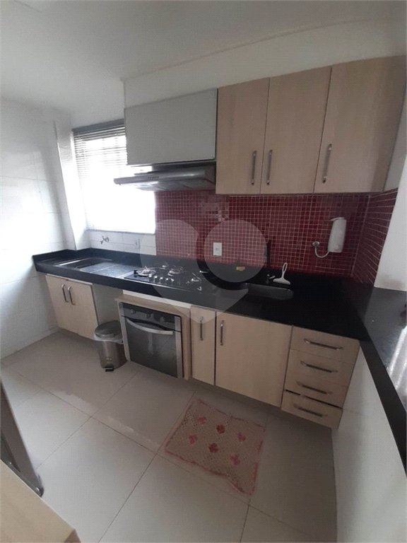 Apartamento com 2 dormitórios Mont Royal