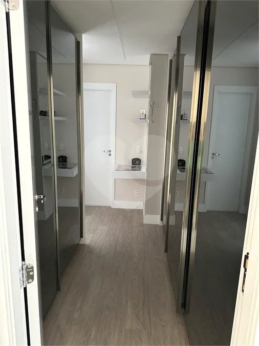 Apartamento de alto padrão com 108 m², 3 dormitórios, 1 suíte, varanda gourmet, planejados, lazer completo e próximo ao Metrô Alto do Ipiranga.