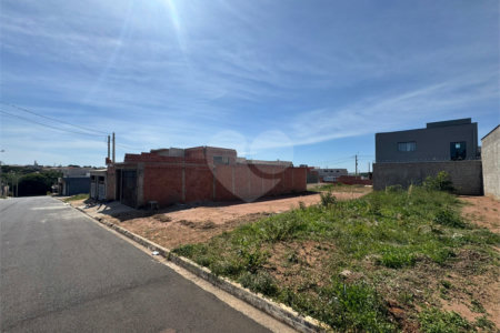 Terreno com 168m2, á venda, em Ibaté.