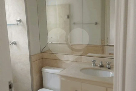 Apartamento a venda com 252 m² no Campo belo.