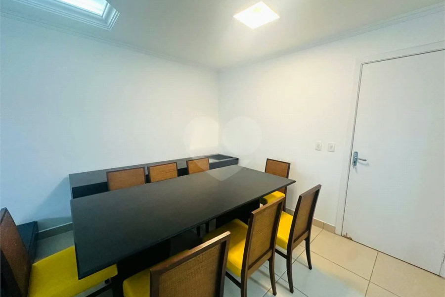Apartamento à venda com 3 quartos, sendo 1 suíte, em Riviera de São Lourenço, Bertioga, SP
