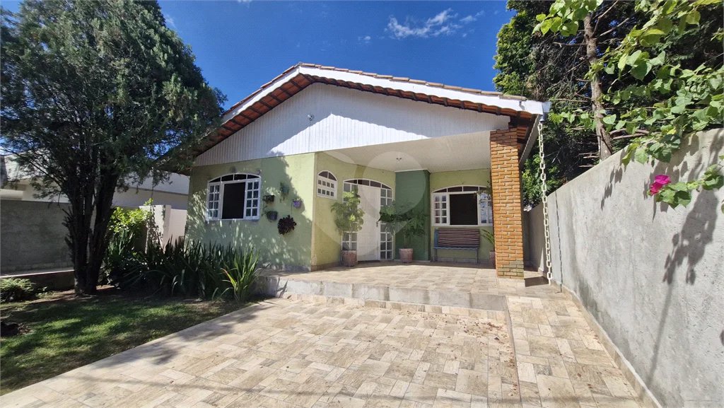 Casa à venda – Chácaras Maringá