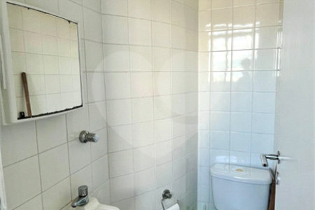 COBERTURA A VENDA COM 3 DORMITORIOS, 1 SUITE, 2 VAGAS, METRAGEM 210M², SÃO JOSÉ DOS CAMPOS/SP.