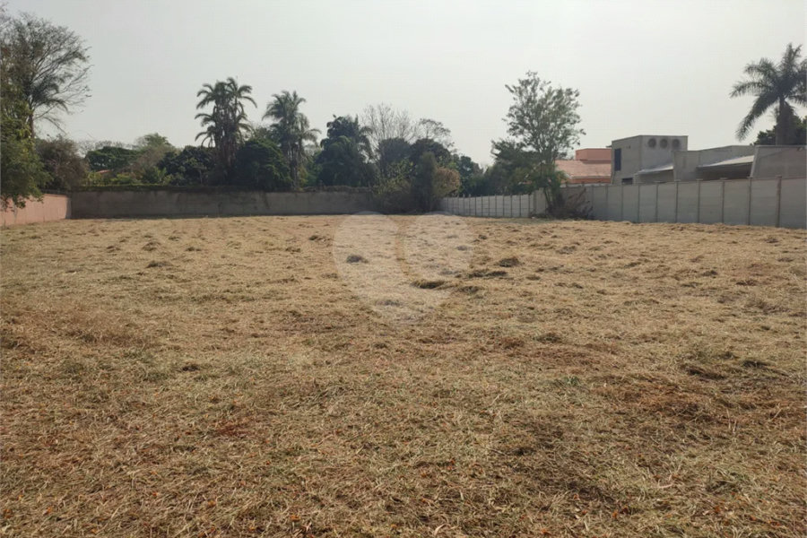 Oportunidade Imperdível: Terreno à Venda no Bairro Santa Rita!