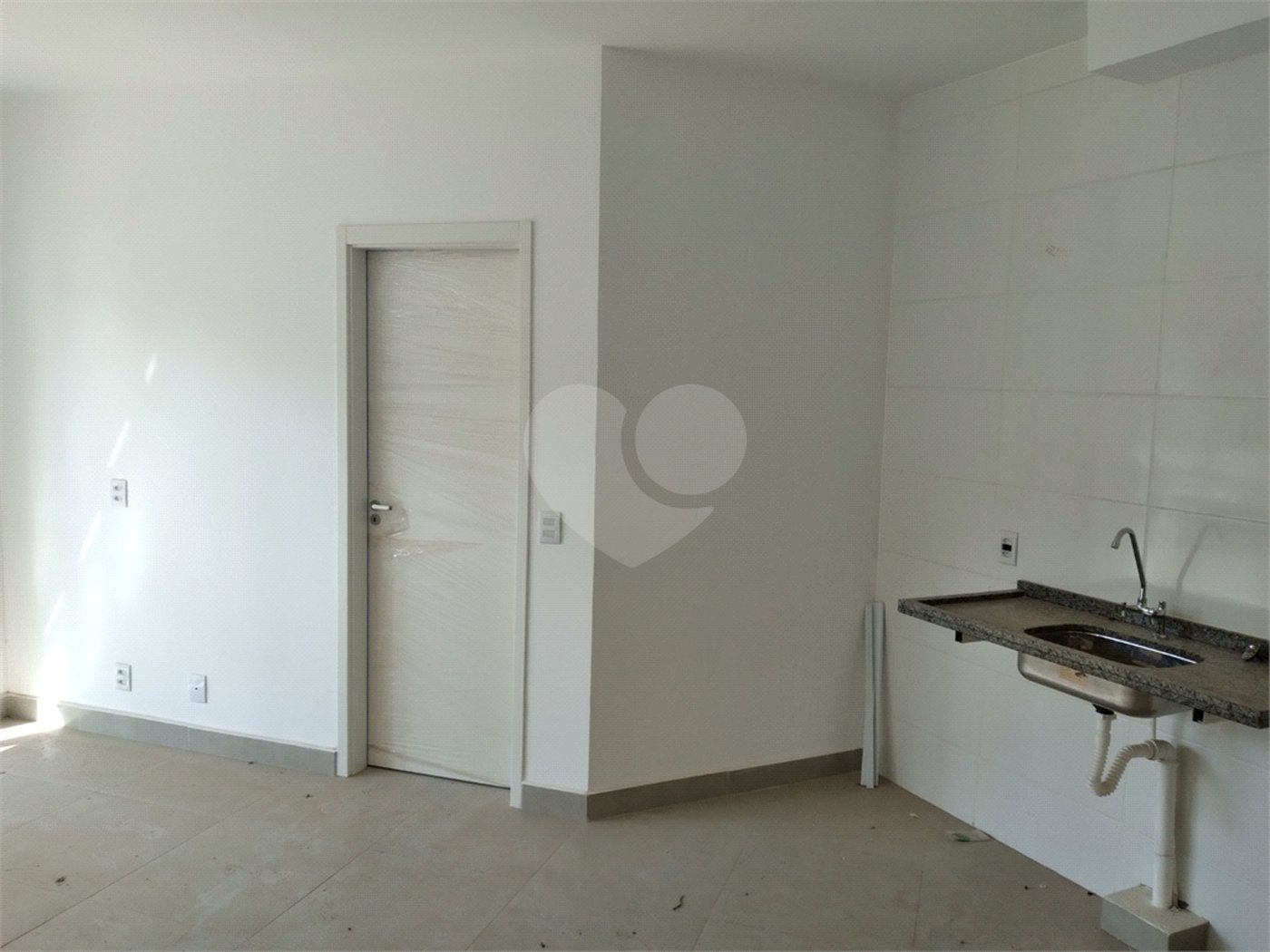 Apartamento novo para venda no Condomínio Parque dos Girassóis
