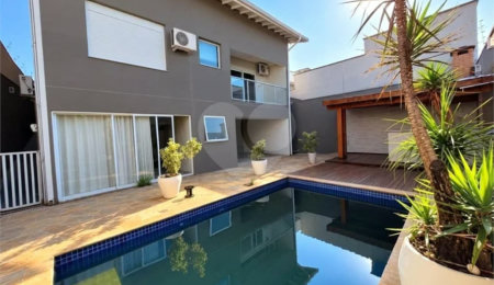 Casa à venda com 3 quartos, sendo 1 suíte,  em Parque Santa Cecília, Piracicaba, SP