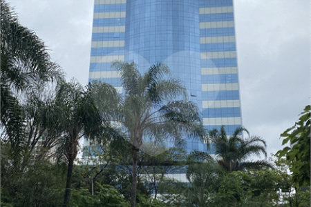 Sala comercial a 4 minutos estação Berrini