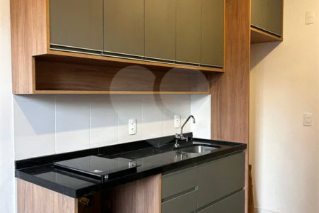 Apartamento com 1 dormitório para Locação no Campo Belo, São Paulo/ SP