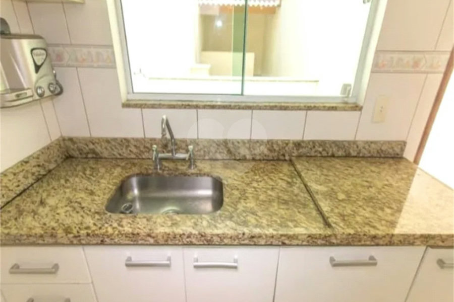 Casa à venda com 3 suítes em Chácara Mafalda, São Paulo, SP