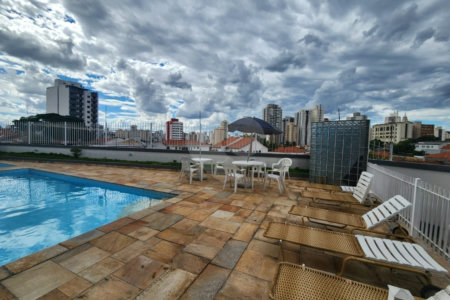 Apartamento com 70m² , 2 dormitórios , sendo 1 suíte , 2 vagas , à venda no Bosque da Saúde.