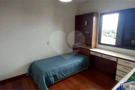 Apartamento à Venda em Mirandópolis com 4 Dormitórios, 2 Suítes e 4 Vagas