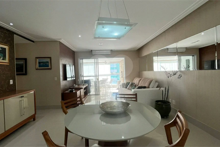Apartamento à venda com 3 quartos, sendo 2 suítes,  em Riviera de São Lourenço, Bertioga, SP