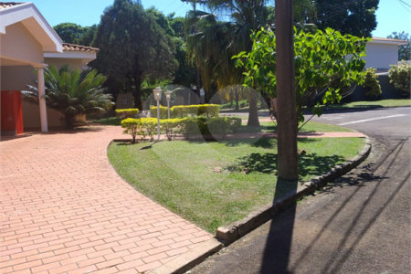 Excelente sobrado no Condomínio Parque Sabará