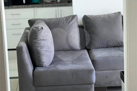 Apartamento mobiliado com 2 dormitórios e vaga na Vila Mariana