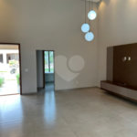 Apartamento Condomínio Montreal