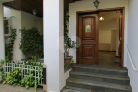 Casa de Vila à venda com 4 suítes em Morumbi, São Paulo, SP