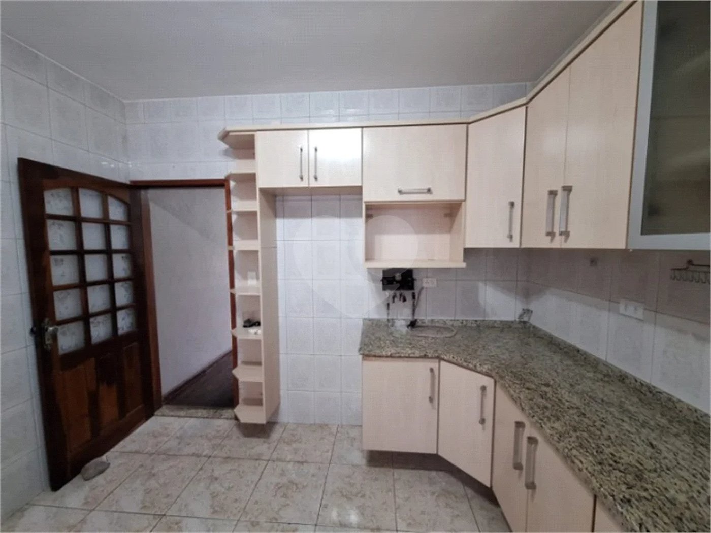 Sobrado com 2 dormitórios com 2 vagas de garagem