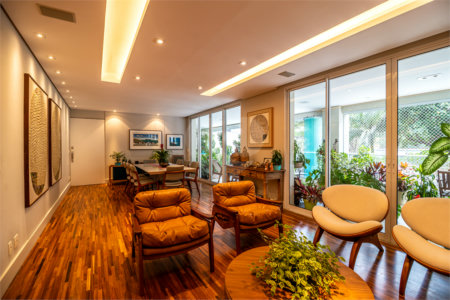 Apartamento Campo Belo à Venda 274 m² 4 Suítes 4 Vagas com Clima de Casa e Vista Verde