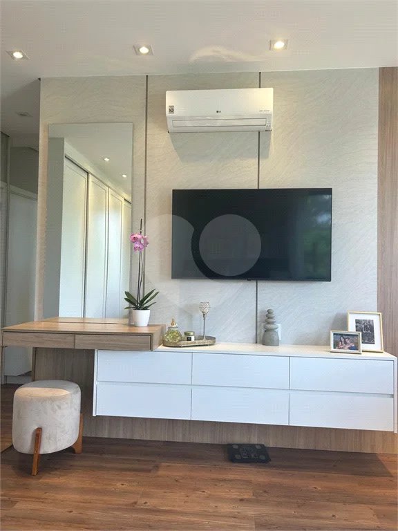 Belíssima Casa à venda com 453m², 4 suítes e 5 vagas de garagem em Atibaia!!!!