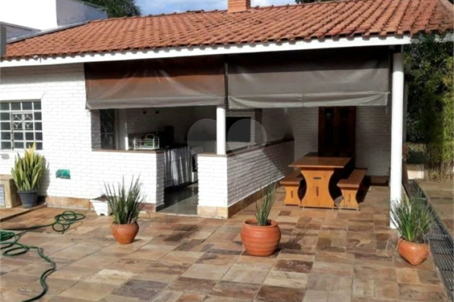 Casa com 3 dormitórios à venda em Águas de São Pedro