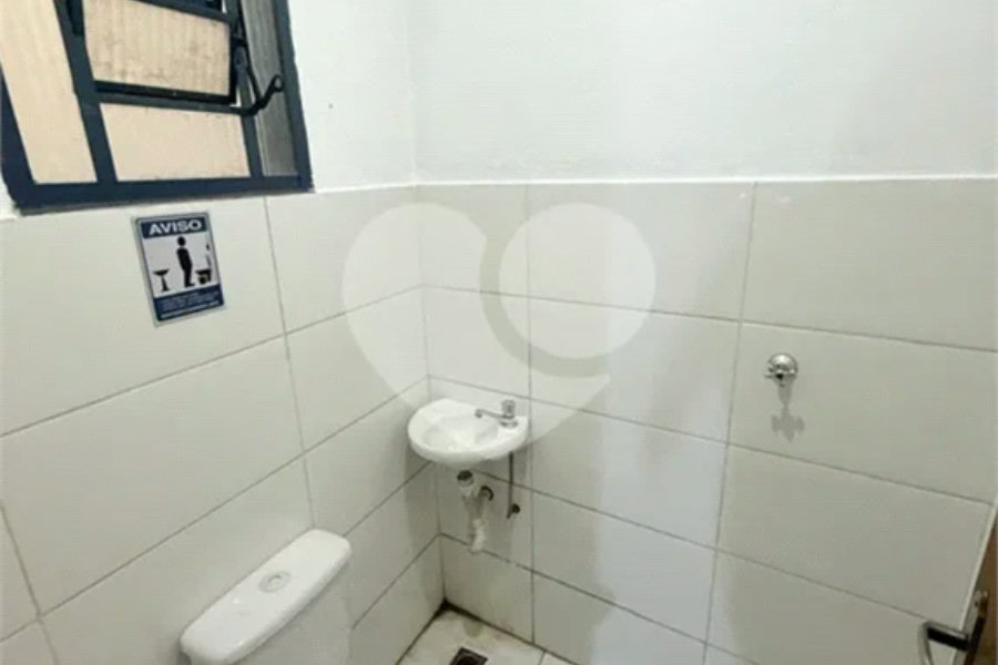 Salão Comercial para alugar no Bairro Água Branca