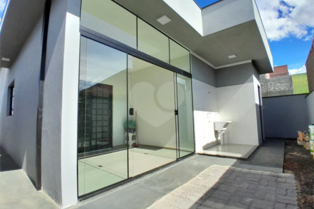 Casa recém construída