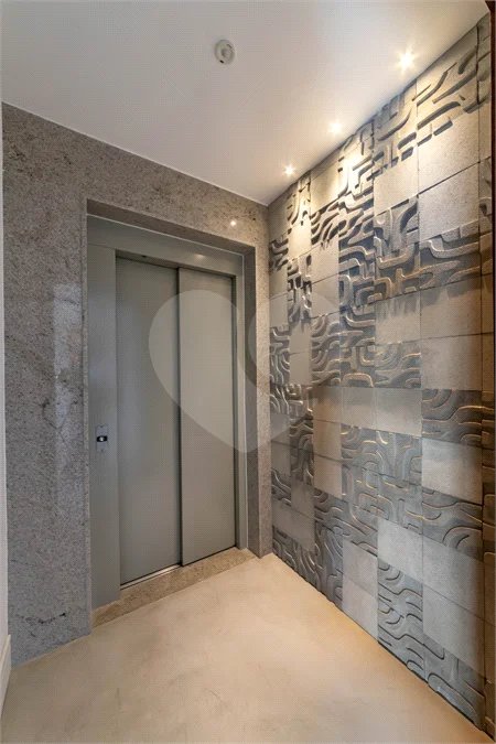 Vila Clementino - 161 m² | 2 dormitórios, com possibilidade de 3 | suíte master | 3 vagas | depósito