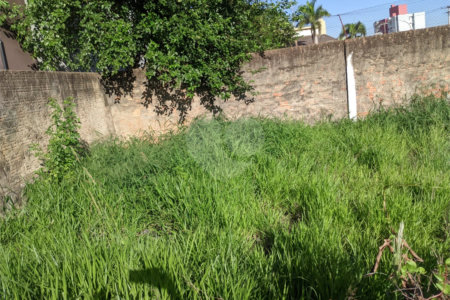 Terreno com 410,00 m² no bairro Vila Costa do Sol.